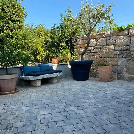 Sterna Ii - Mit Pool Und Garten